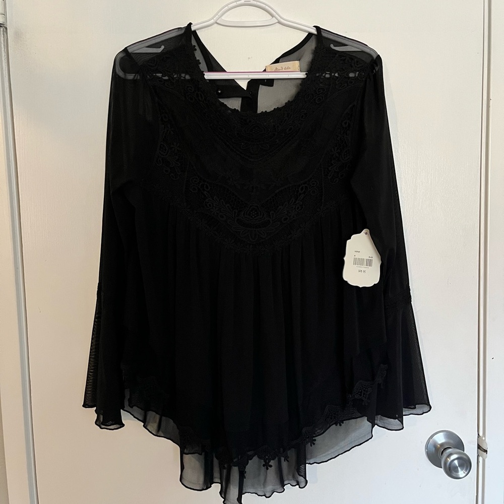 Black shirt